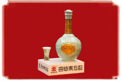 重庆市开州烟酒回收四特酒.jpg